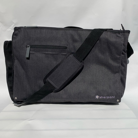 sherpani laptop bag
